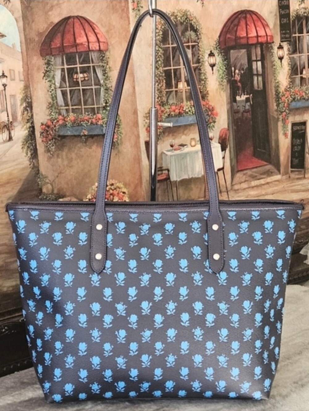 Coach Badlands Floral City Zip Tote With COA - Picture 9 of 9
